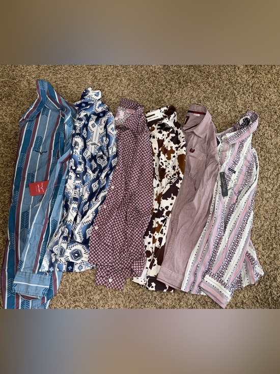 Kimes Ranch Tops - 6 Women’s Large button up western shirts